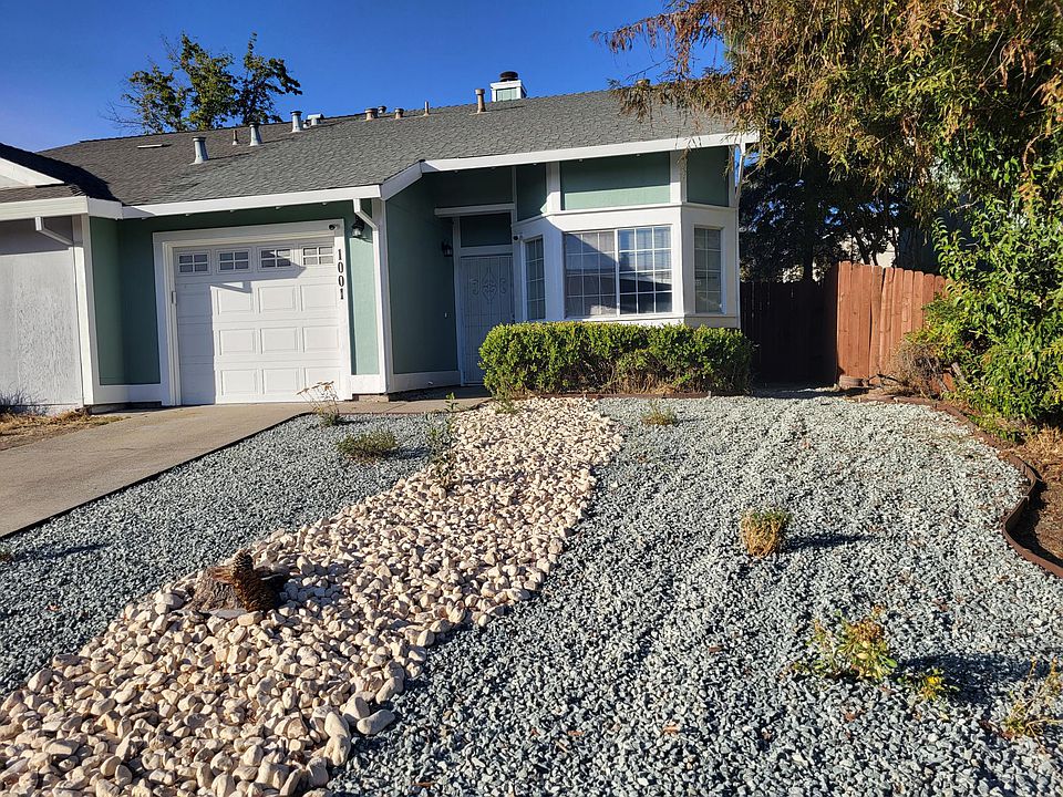 Photo: Sacramento House for Rent - $1100.00 / month; 2 Bd & 1 Ba